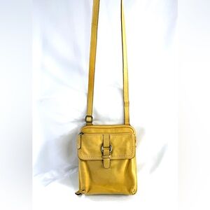 Fossil Yellow Leather Small Crossbody Bag Front Flap Pocket zb2840    2